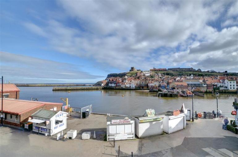 Number 3 Pier Road Apartment Whitby Esterno foto